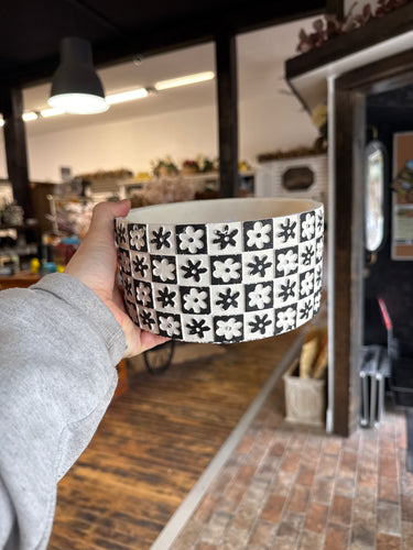 Black and white planter