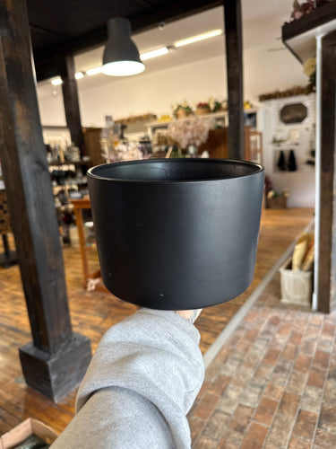 Large black pot