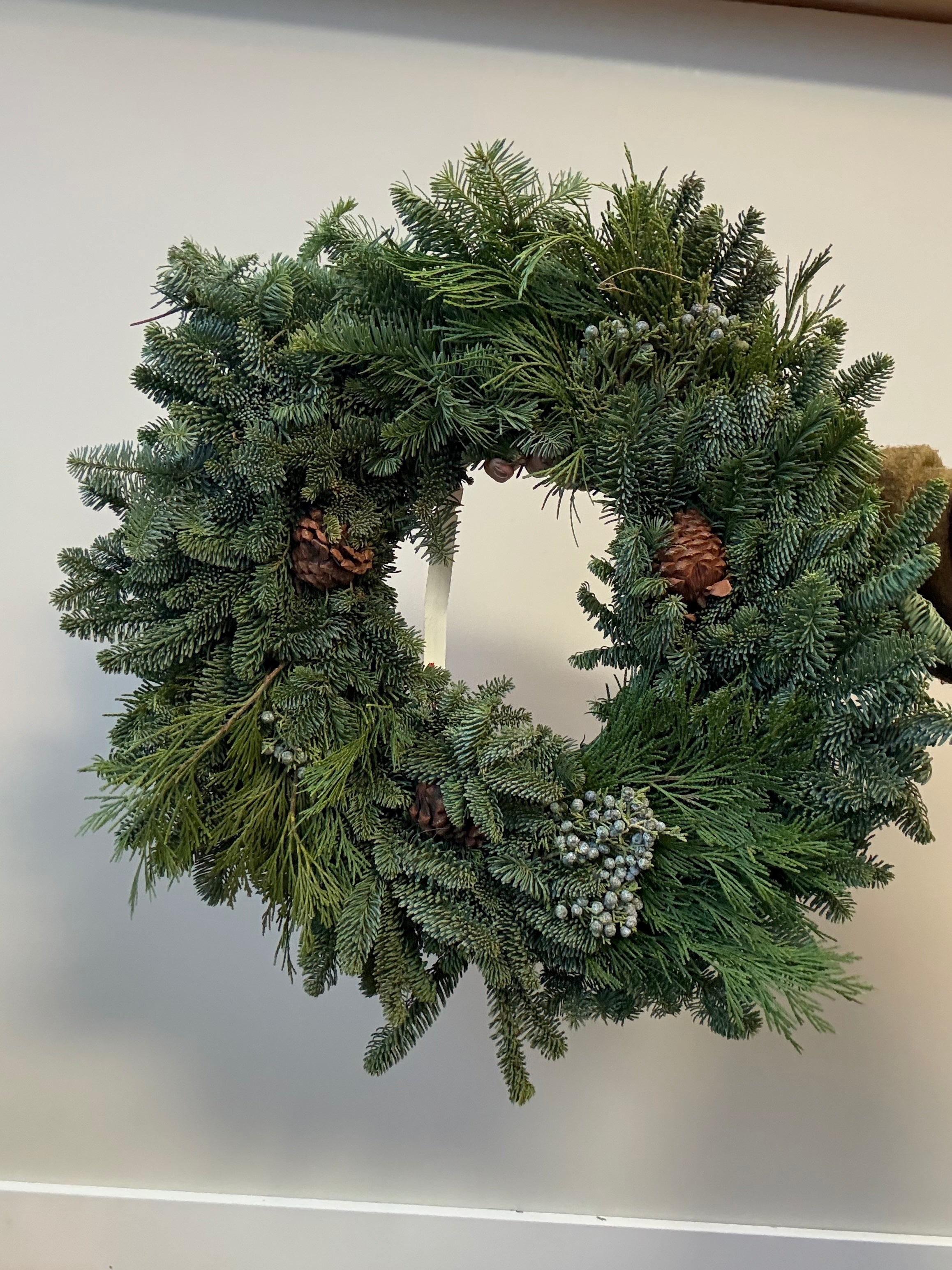 Wreath: Mixed Round, Green, 18 in